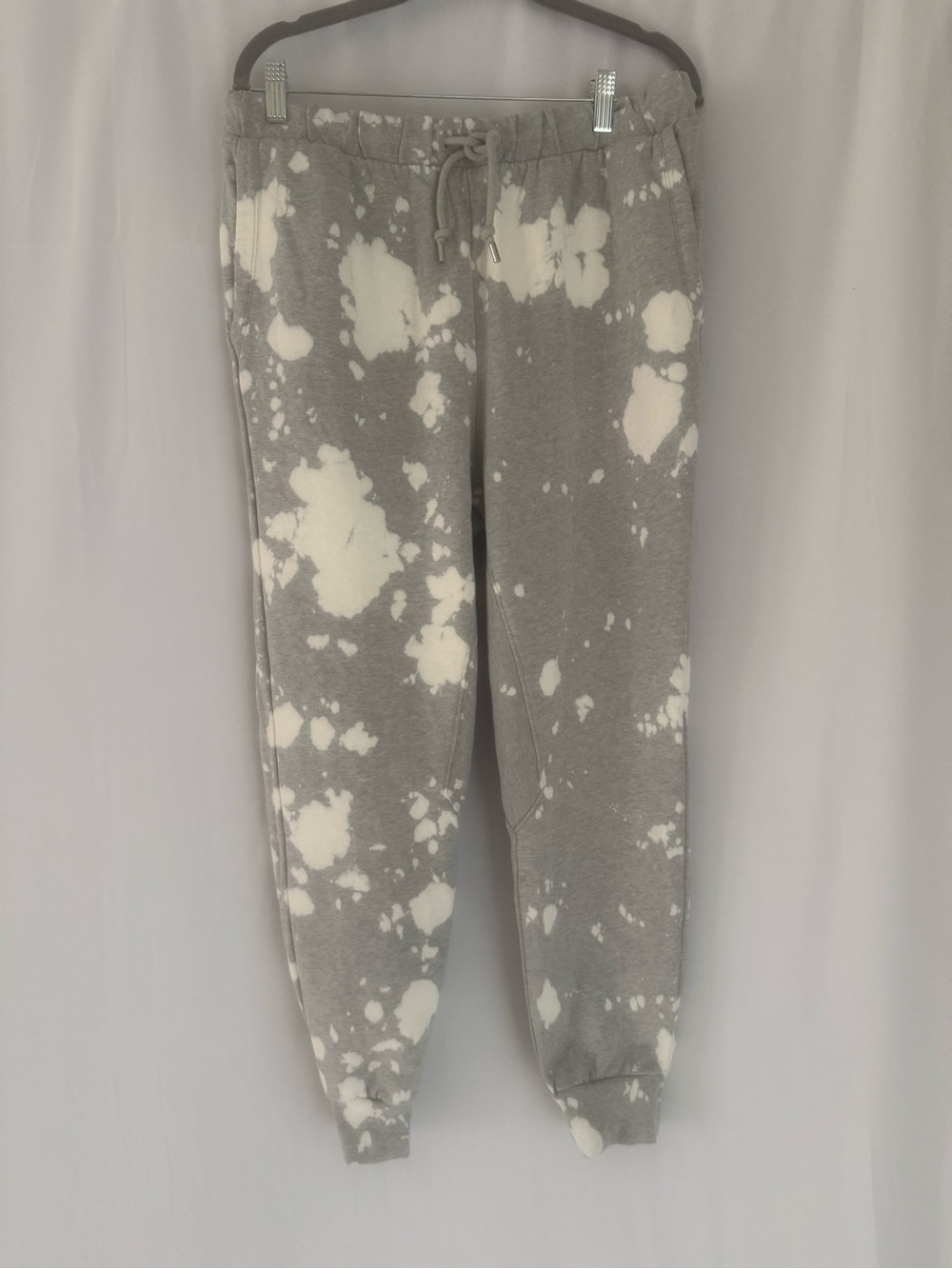 FRAME Easy Bleach Splatter Joggers Casual Sweatpants Cuffed Ankle NWOT Size M - Picture 14 of 16